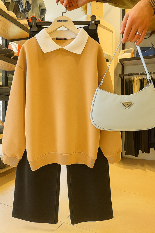 BEIGE COLLAR SWEATSHIRT - BLACK WIDE LEG JEANS