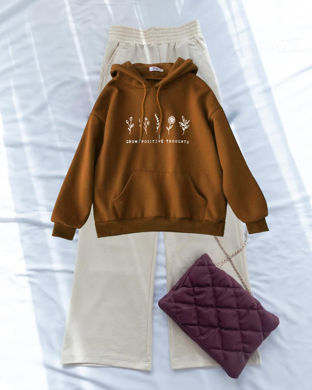 BROWN HOODIE GROW POSITIVE THOUGTS - BEIGE FLAPPER