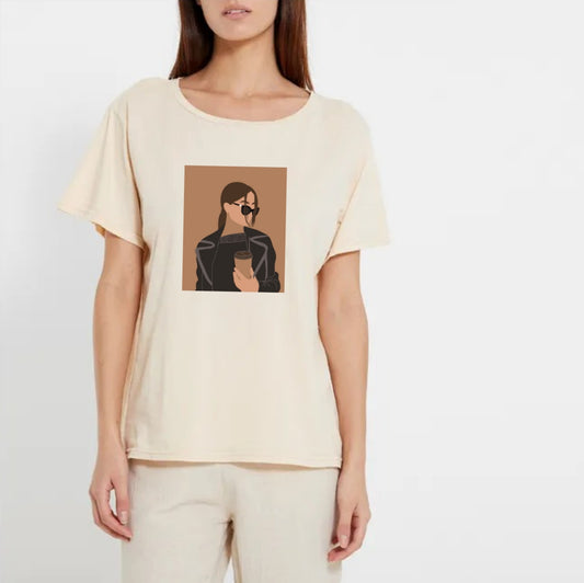BEIGE T-SHIRT COFFEE GIRL
