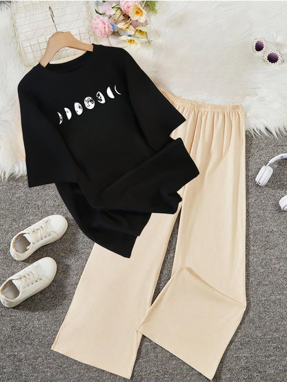 BEIGE FLAPPER - BLACK T-SHIRT MOONLIT JOURNEY