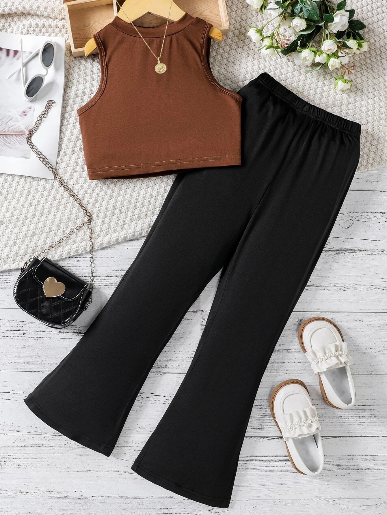 BLACK FLAPPER - BROWN TANK TOP